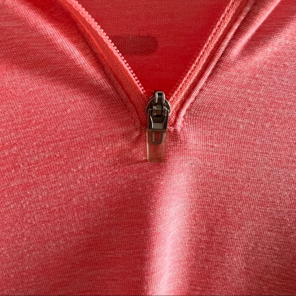 NWOT Old Navy Quarter Zip Activewear Top - Picture 5 of 7